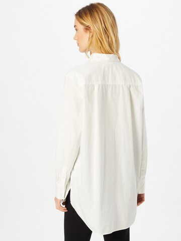 s.Oliver Blouse in White