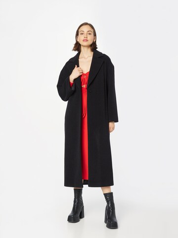 A LOT LESS Between-Seasons Coat 'Sydney' in Black