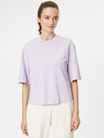 T-shirt Urban Classics en violet : devant