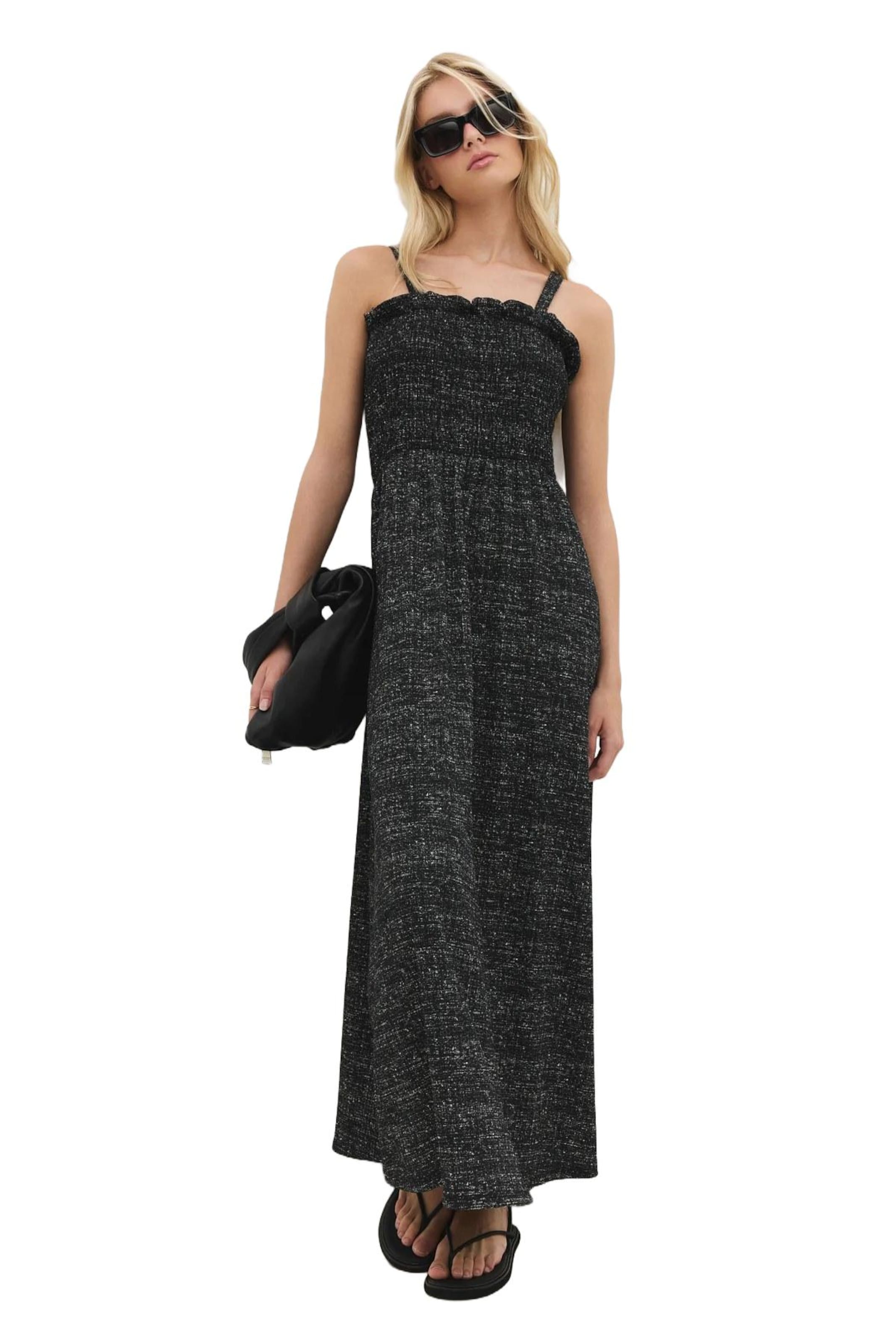 Robe No Matter What en noir