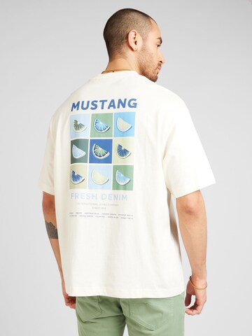 MUSTANG T-Shirt in Weiß: predná strana