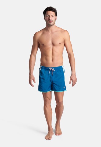 ARENA Beach Short 'TEAM STRIPE' in Blau