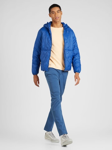 TOMMY HILFIGER Jacke in Blau