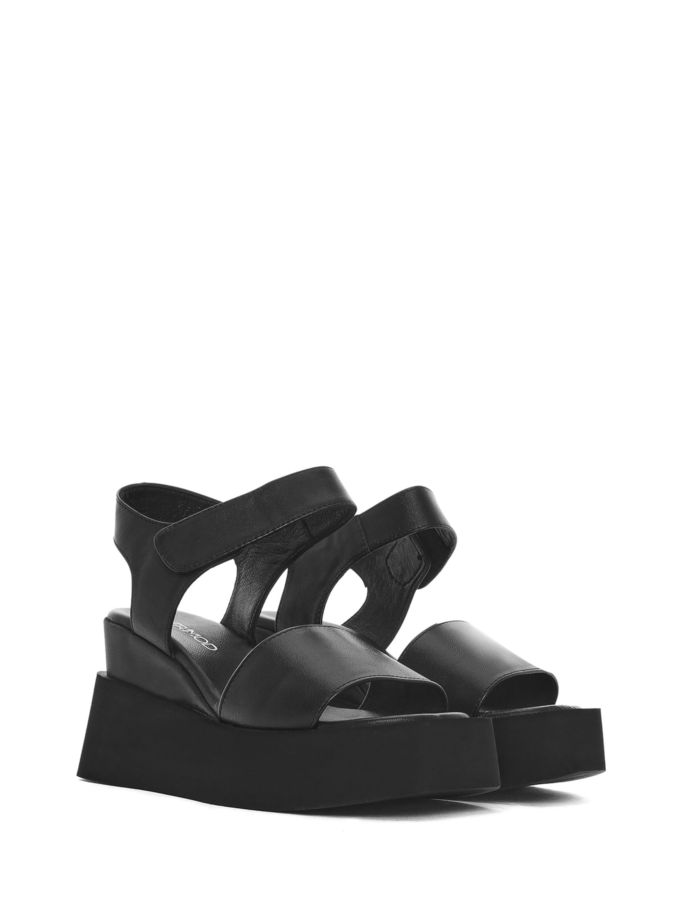 Sandalo di Derimod in nero