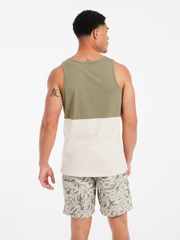 PROTEST Shirt 'PRTIpsa' in Grün