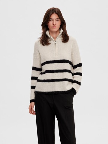 SELECTED FEMME Sweater 'Maline' in Beige: front