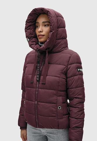 Veste d’hiver 'Amayaa-1' MARIKOO en rouge : devant