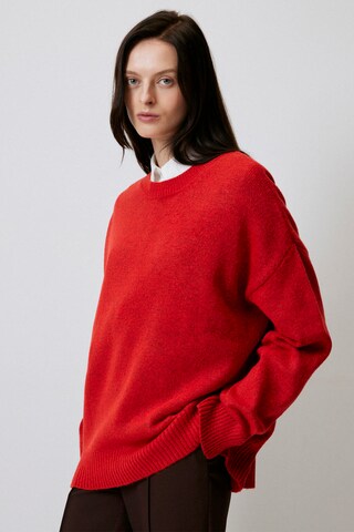 Touche Prive Trui in Rood: voorkant