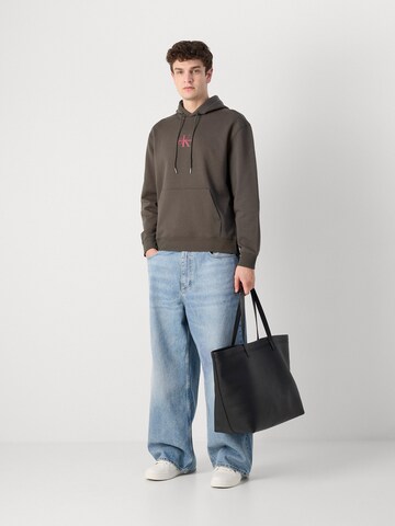 Calvin Klein Jeans Sweatshirts in Braun