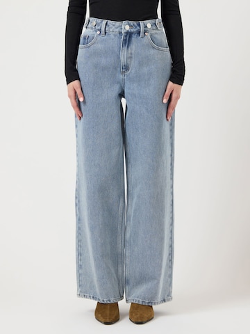 Wide leg Jeans 'ALIA ' di YAS in blu: frontale