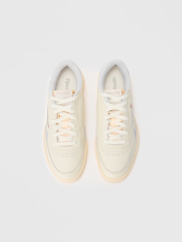 Baskets basses 'CLUB C REVENGE' Reebok en blanc