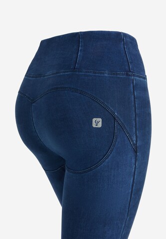 Freddy Skinny Jeggings in Blue