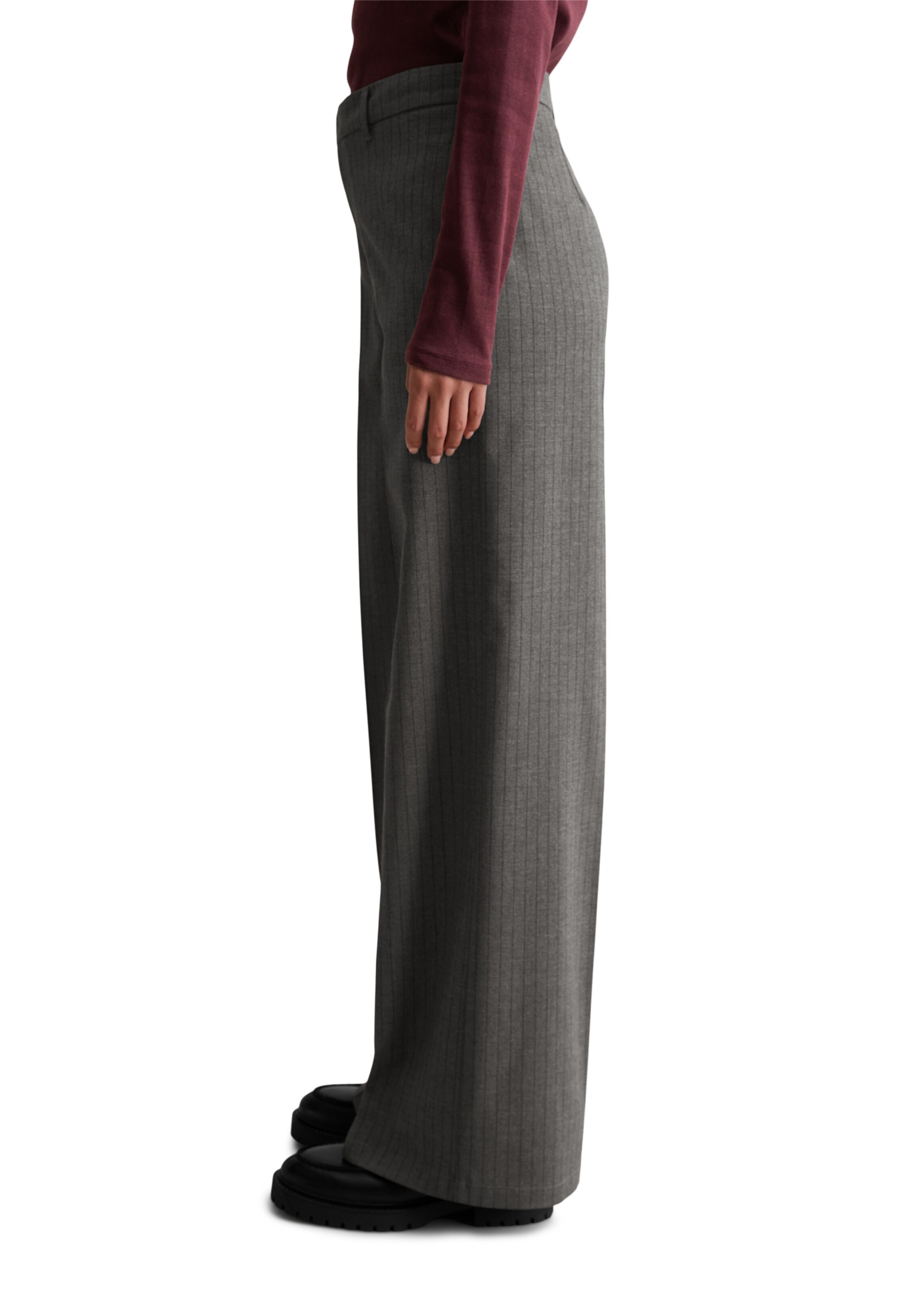 Marc O'Polo DENIM Loosefit Hose in Grau