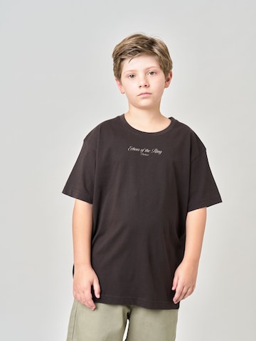 T-Shirt Deeluxe en marron