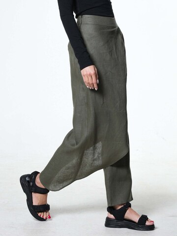 Loosefit Pantalon Metamorphoza en vert