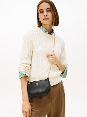 TOMMY HILFIGER Válltáska - fekete