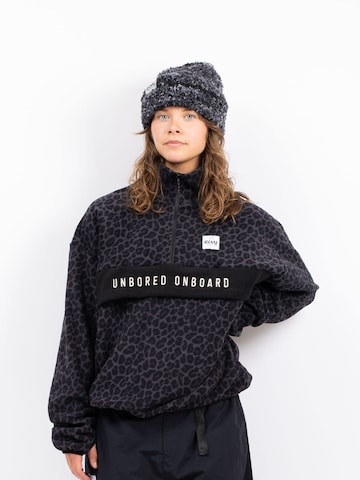 Eivy Sports sweater in Grey: front