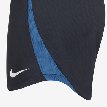 Regular Pantalon de sport NIKE en noir