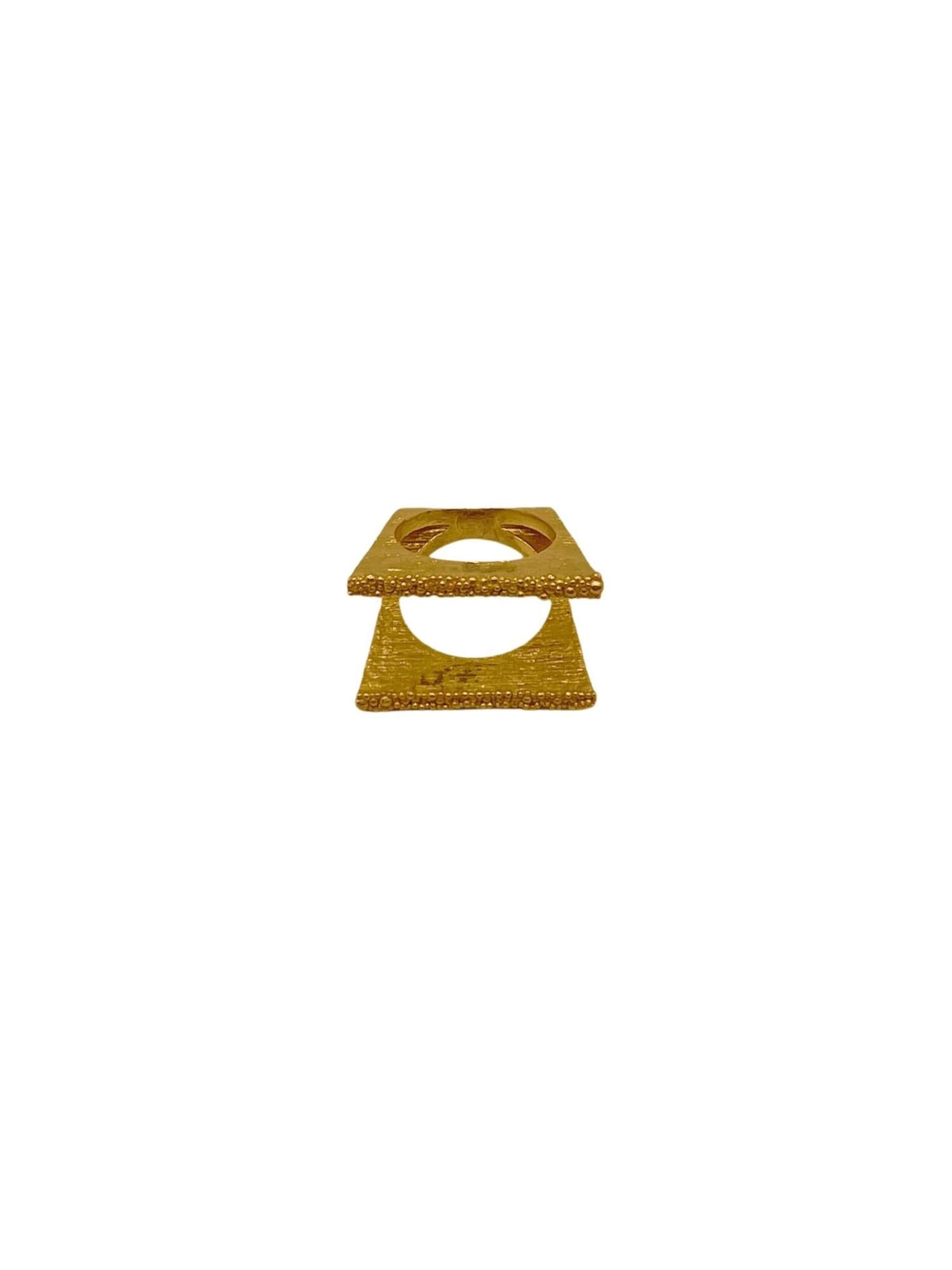 Les Reines Ring 'Recta' in Gold