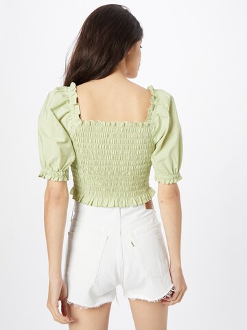 LEVI'S ® Bluzka 'Rey Smocked SS Blouse' w kolorze zielony