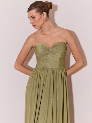 Robe de soirée Lipsy en vert