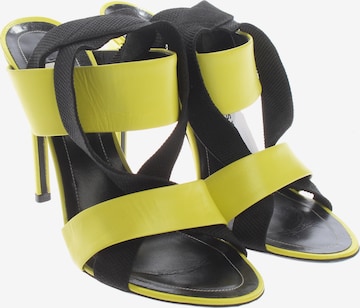 Balenciaga Sandaletten 39,5 in Gelb: Vorderseite