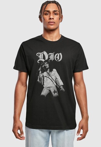 Merchcode T-Shirt 'Dio' in Schwarz: Vorderseite