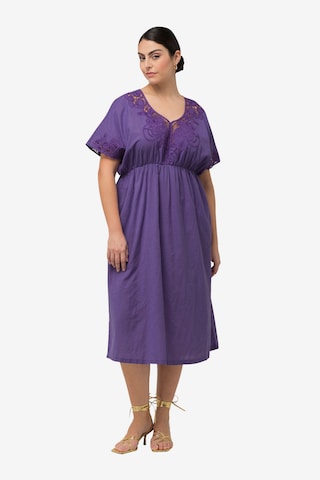 Robe Ulla Popken en violet : devant