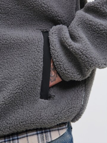 JACK & JONES Fleecová mikina 'JJTHatcher' – šedá