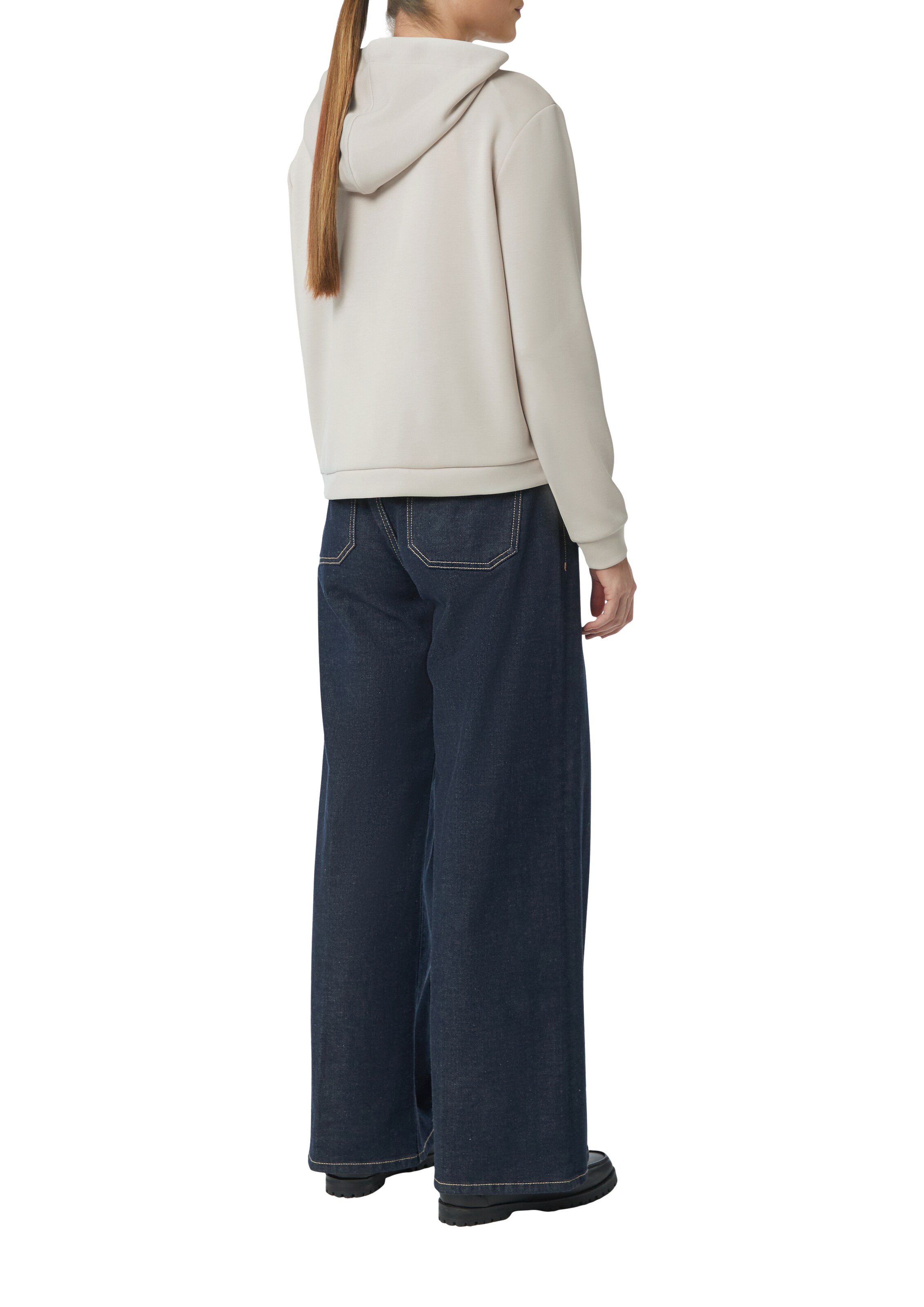 Veste de survêtement COMMA en beige : derrière