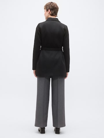 Only Tall Átmeneti kabátok 'ONLSEDONA' - fekete