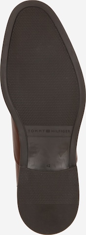 ruda TOMMY HILFIGER Auliniai batai su raišteliais