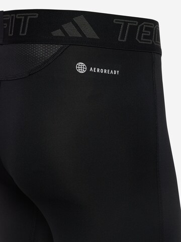 Skinny Pantaloni sportivi 'Techfit Aeroready Long' di ADIDAS PERFORMANCE in nero