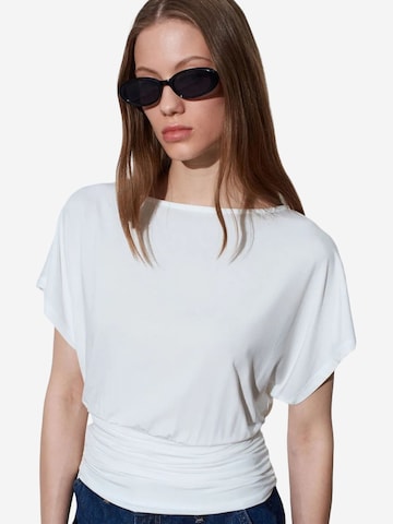 Dilvin T-Shirt in Weiß: Vorderseite