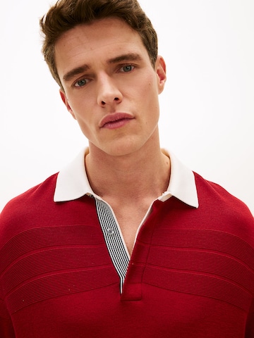 Pull-over TOMMY HILFIGER en rouge