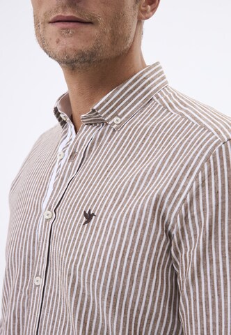 Felix Hardy Regular fit Srajca | rjava barva