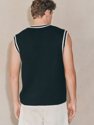 Pulover 'Edit' de la Next pe negru