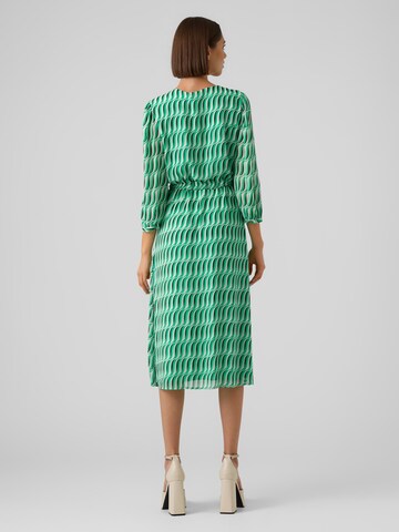 VERO MODA - Vestido camisero 'Pomy' en verde