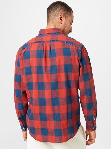 Lee Comfort fit Button Up Shirt in Red