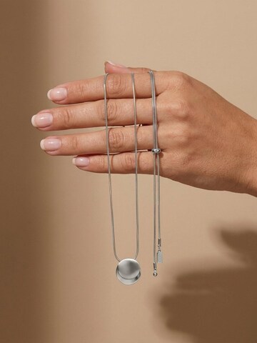 Collana 'Tove' di DNSK Copenhagen in argento