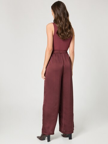 Guido Maria Kretschmer Women Loose fit Trousers in Brown