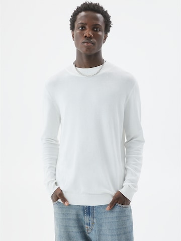 Pull&Bear Trui in Beige: voorkant