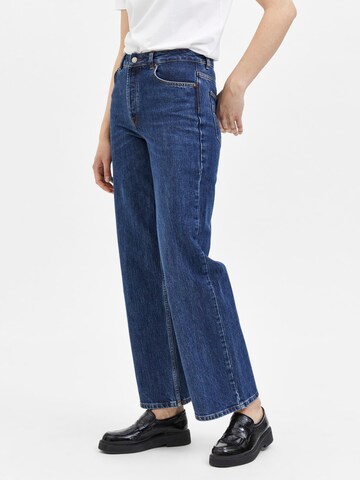 Loosefit Jean 'ALICE' SELECTED FEMME en bleu : devant