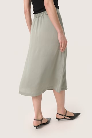 SOAKED IN LUXURY Nederdel 'Ioana' i grå