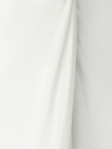 Robe 'Malia' St MRLO en blanc