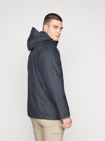 COLUMBIA Яке Outdoor 'BUGABOO III' в черно