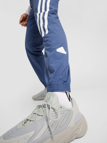 ADIDAS SPORTSWEAR Tapered Sporthose in Blau