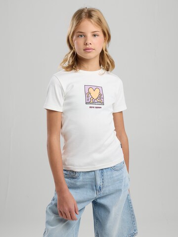 America Today Shirt in White: front