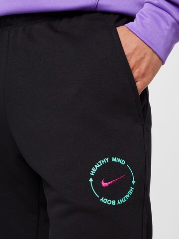 NIKE Tapered Sportsbukser i sort