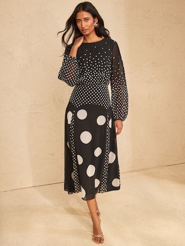 Rochie de la love & roses pe negru